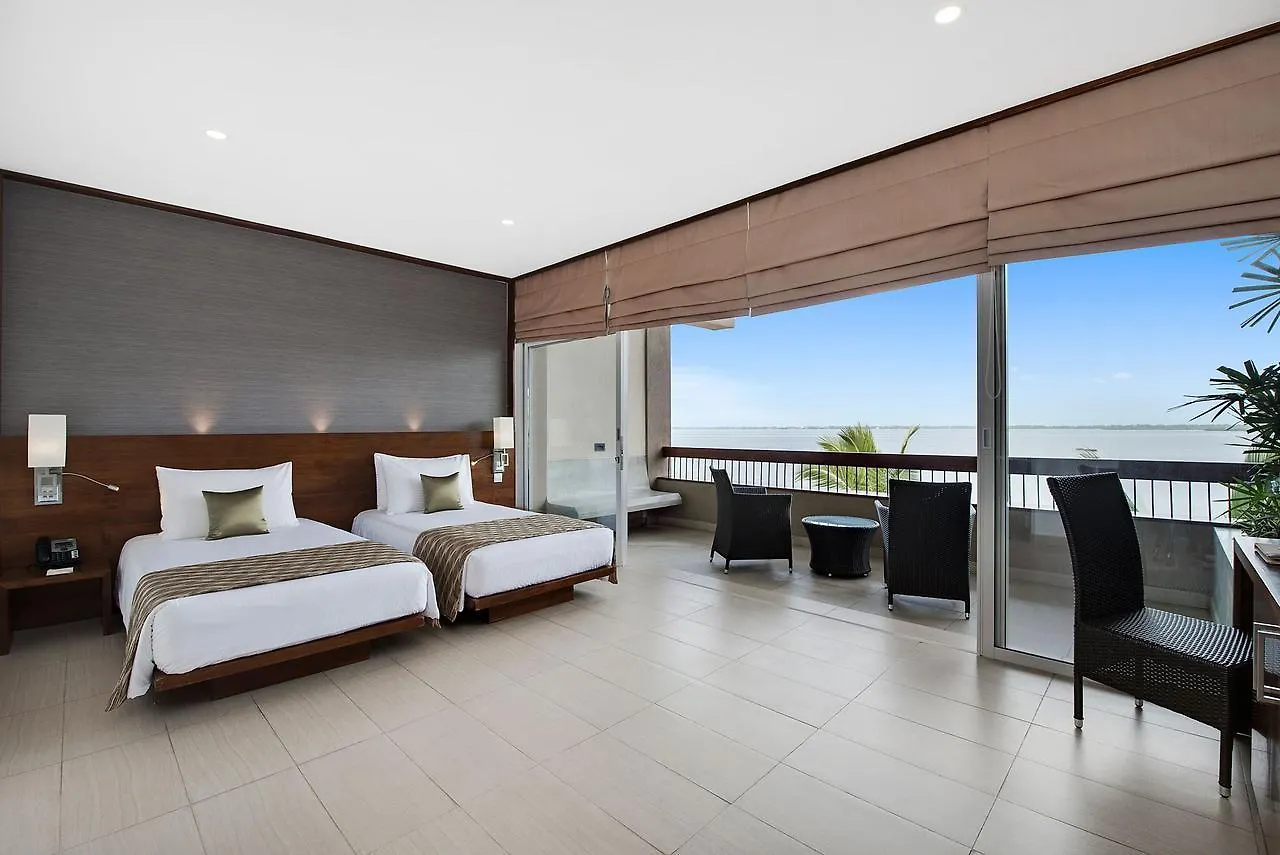 Amagi Aria Airport Transit Hotel Negombo 5*,  Sri Lanka