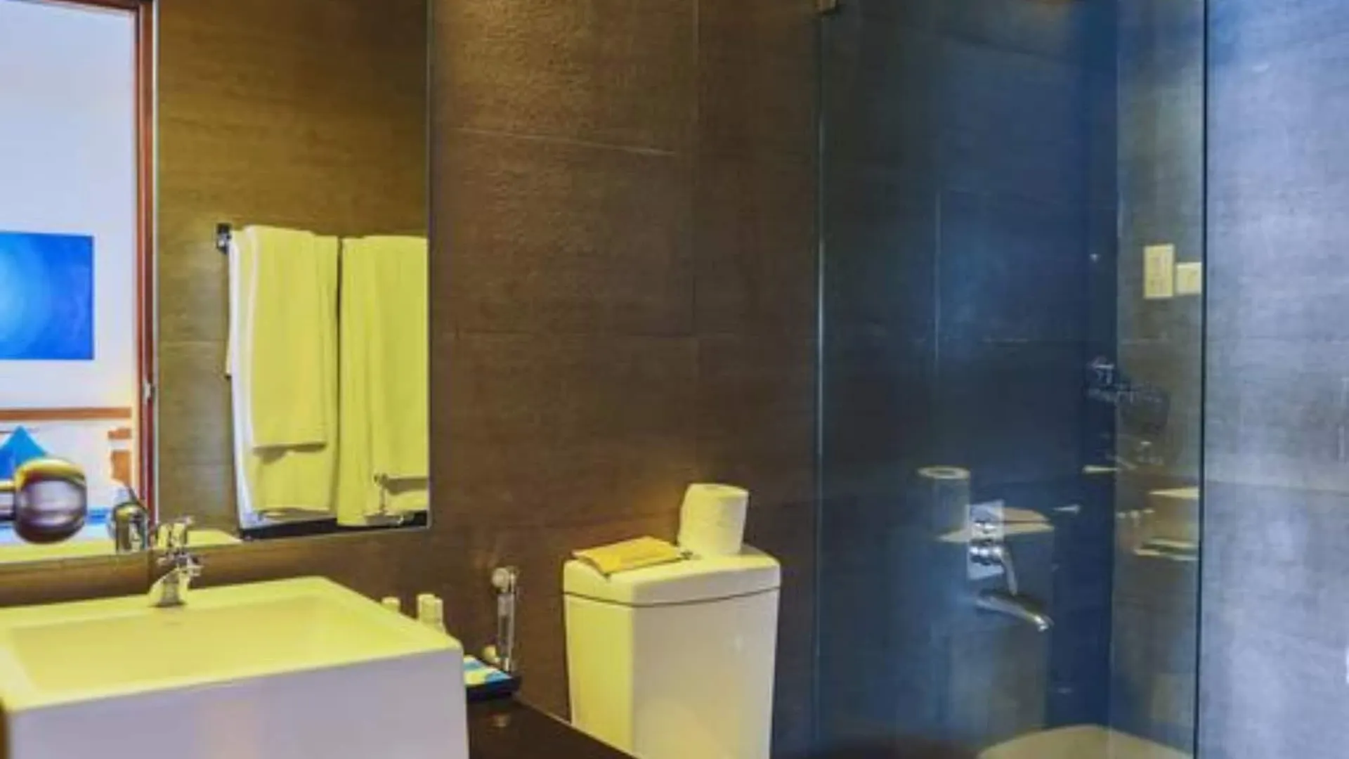 *****  Amagi Aria Airport Transit Hotel Negombo Sri Lanka